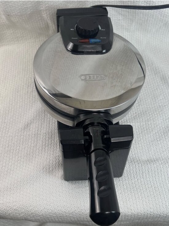 bella Other - Bella Sensio GH-805 Rotating Belgian Waffle Maker Nonstick